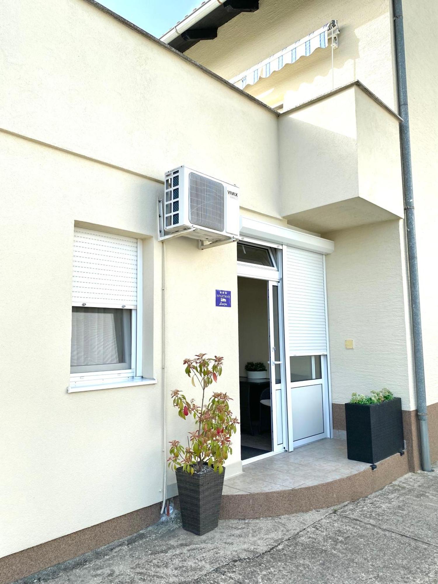 Apartman Lucija Gradici Exteriér fotografie